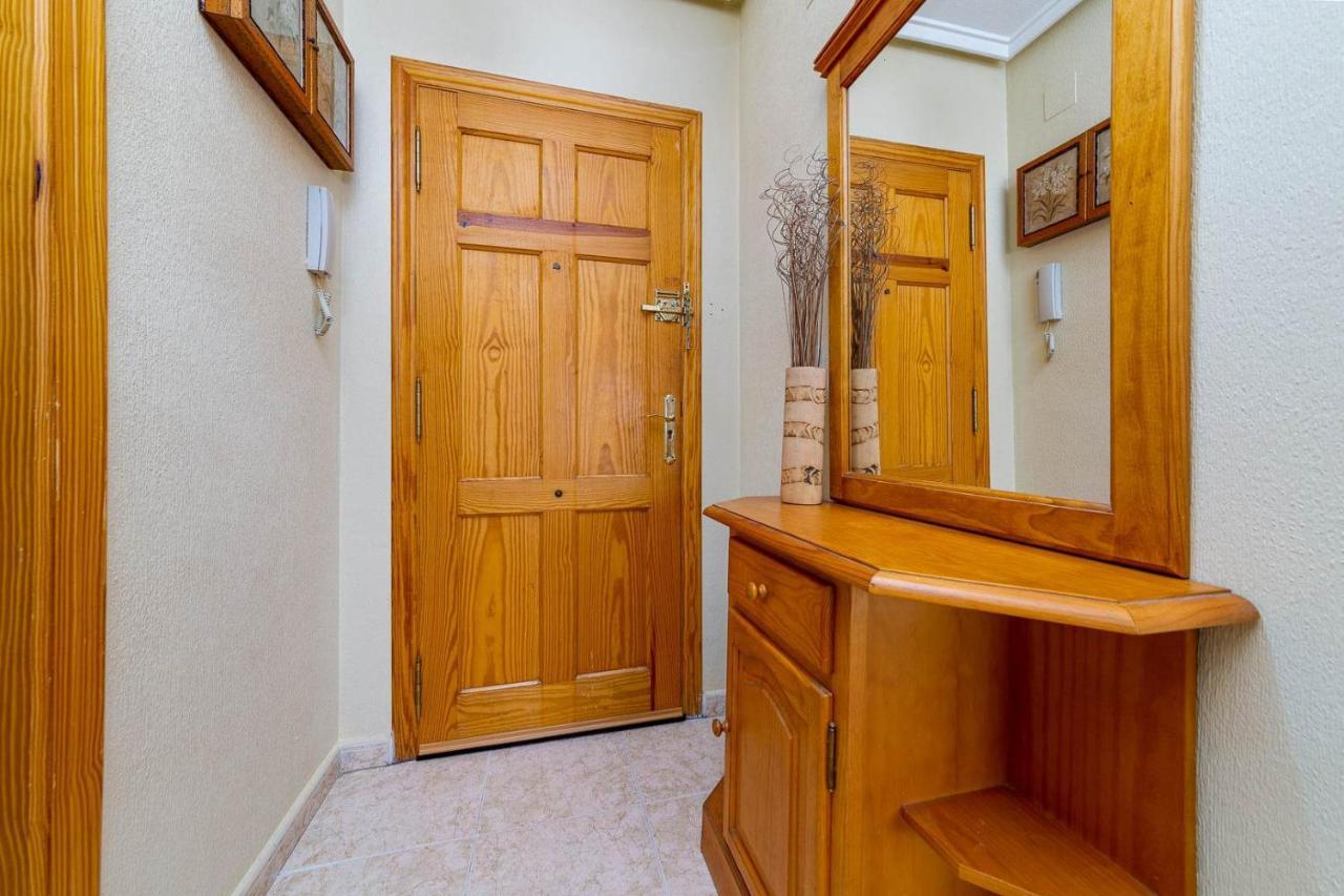 Cozy Appartment Torrevieja At Irina Εξωτερικό φωτογραφία