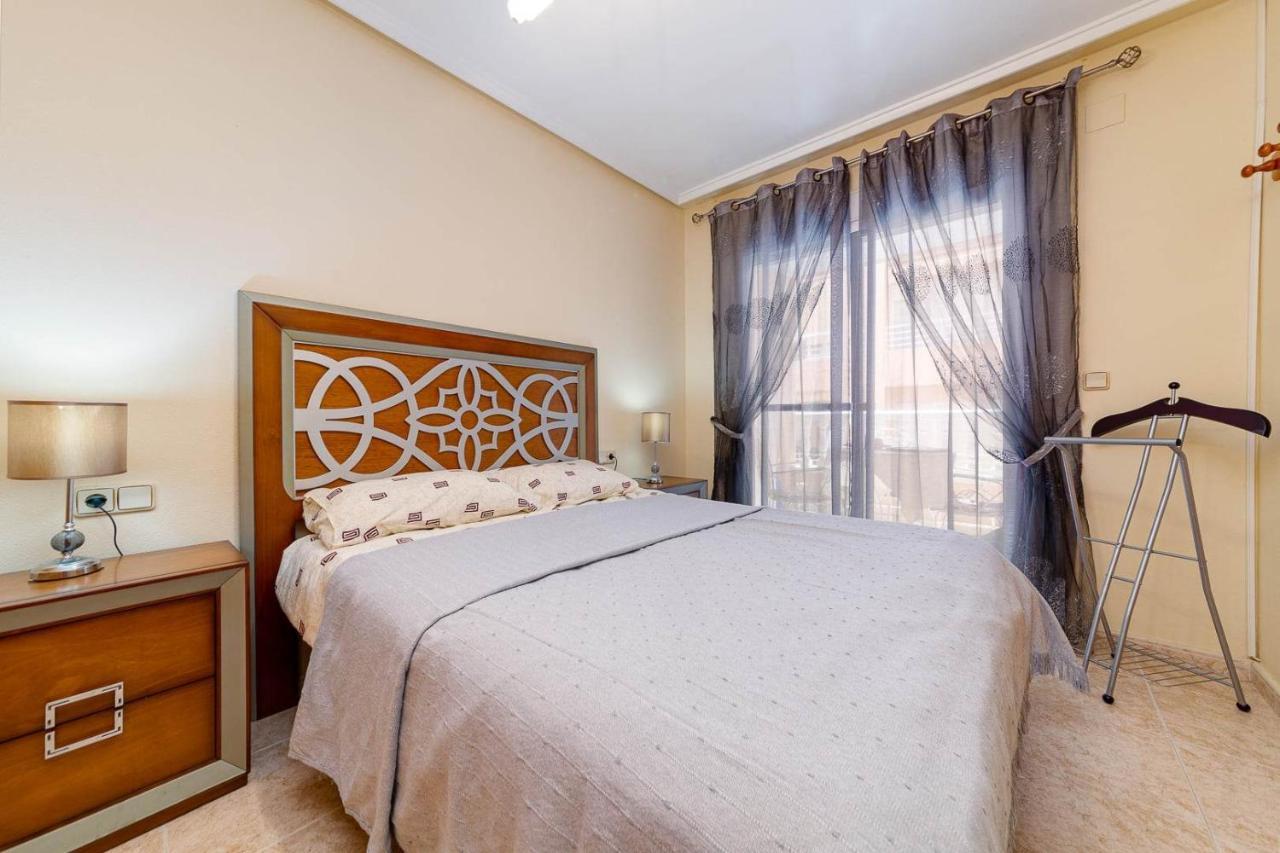 Cozy Appartment Torrevieja At Irina Εξωτερικό φωτογραφία