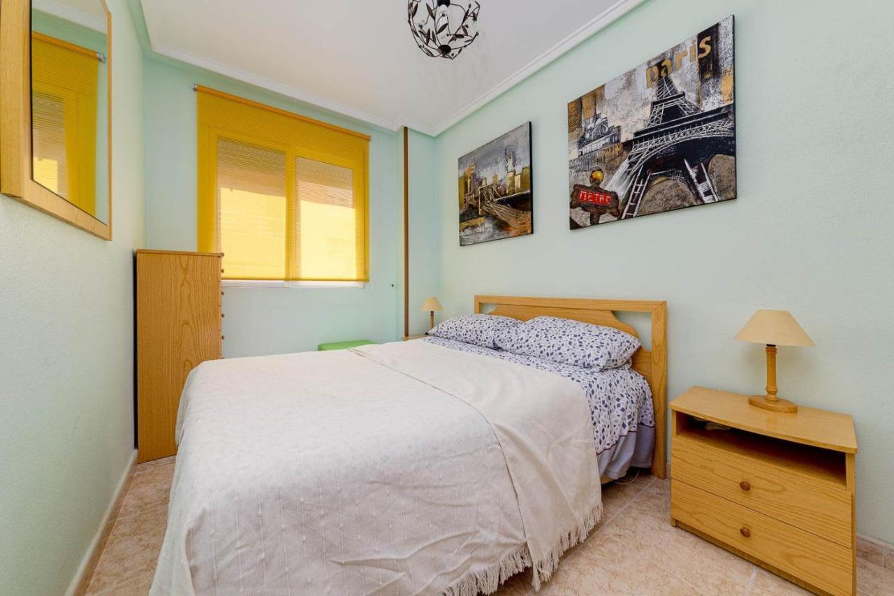 Cozy Appartment Torrevieja At Irina Εξωτερικό φωτογραφία