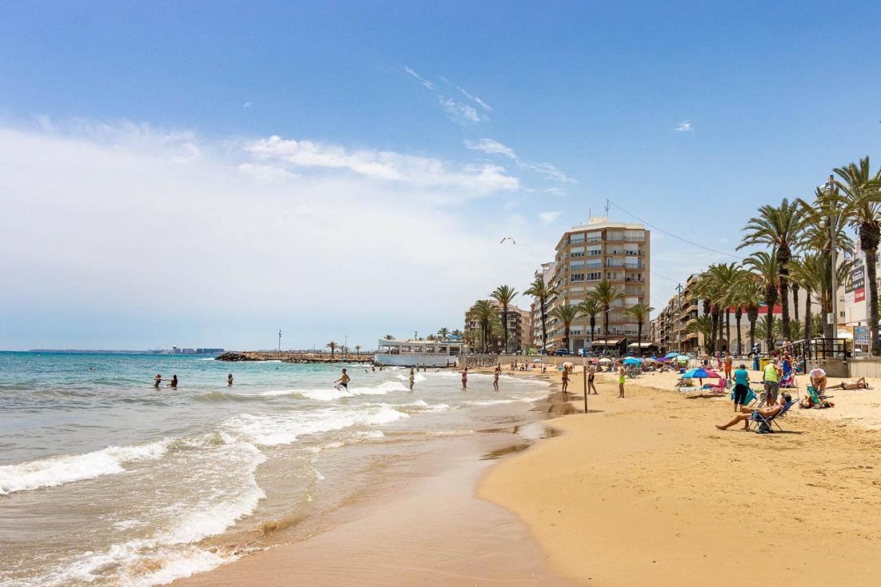 Cozy Appartment Torrevieja At Irina Εξωτερικό φωτογραφία