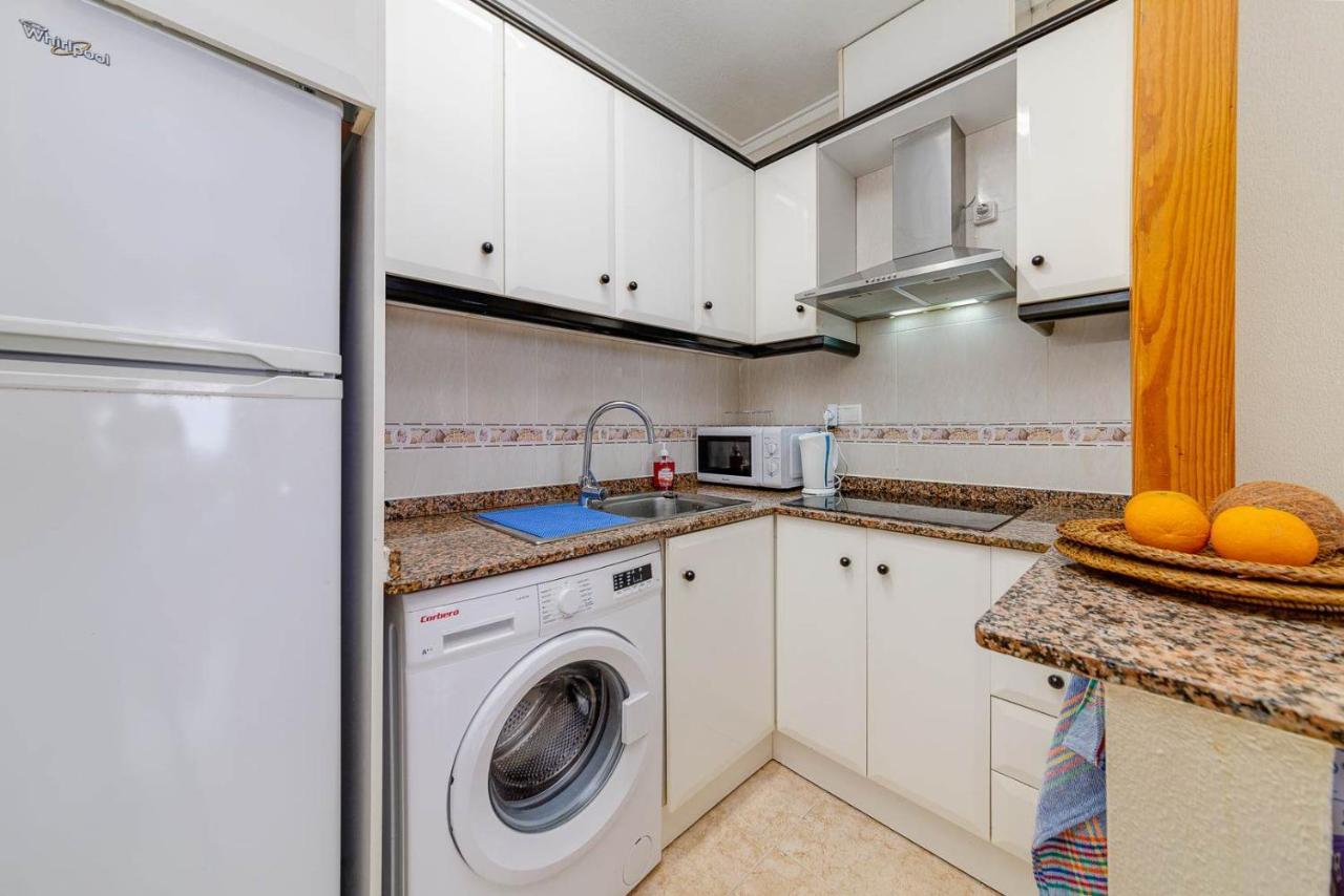 Cozy Appartment Torrevieja At Irina Εξωτερικό φωτογραφία