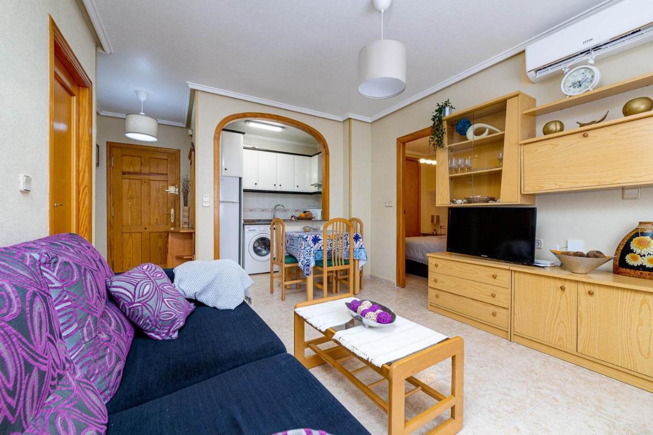 Cozy Appartment Torrevieja At Irina Εξωτερικό φωτογραφία